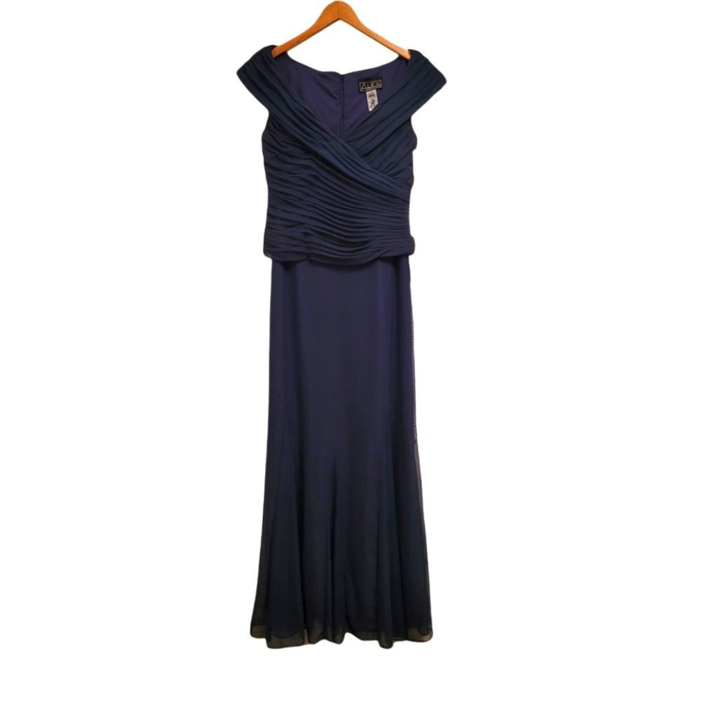 Alex Evenings Dress